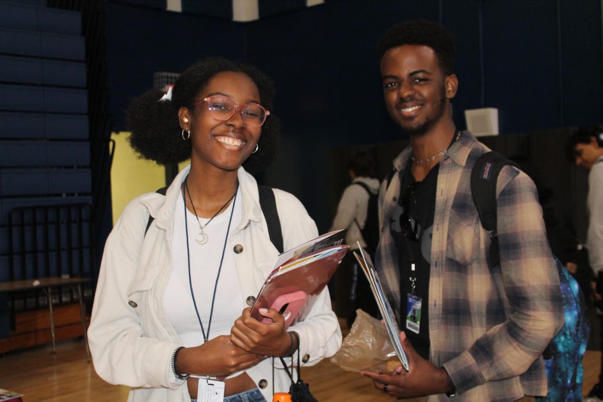 (GALLERY) Looking Up: CSHS Juniors Take on the College Fair